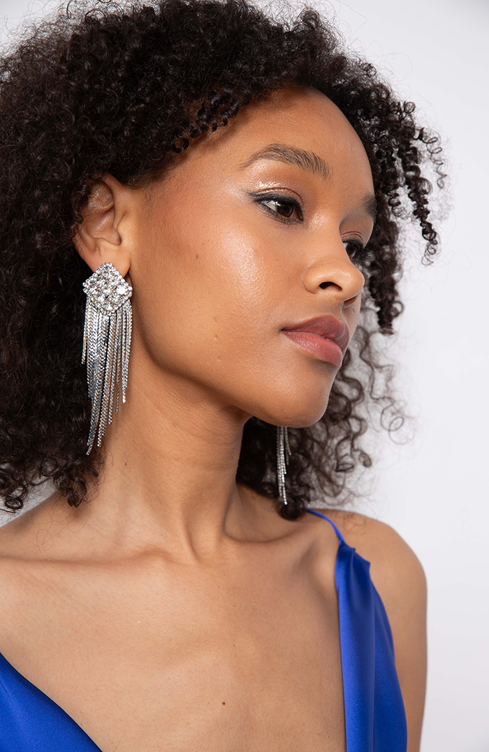 DIAMOND HOOPS WITH CASCADE SPARKLES