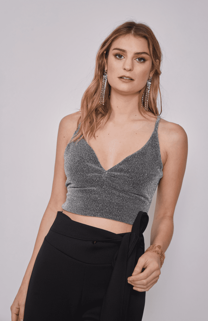 CROP-TOP-ESCOTE-NUDO-04