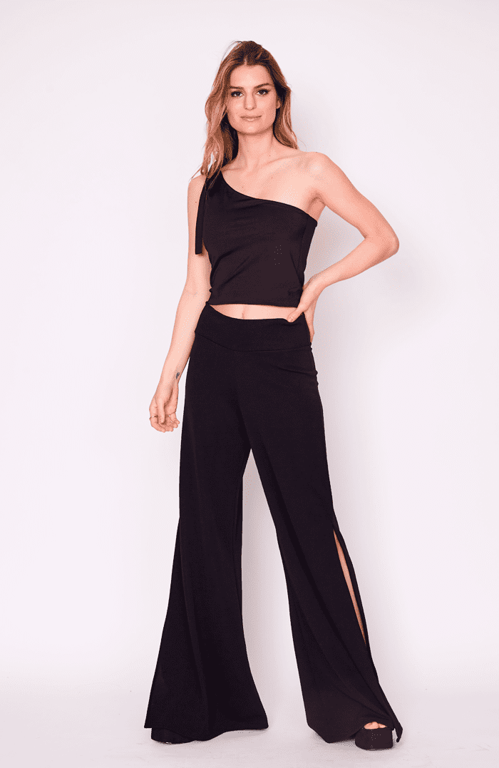 CROP TOP UN HOMBRO NEGRO 02