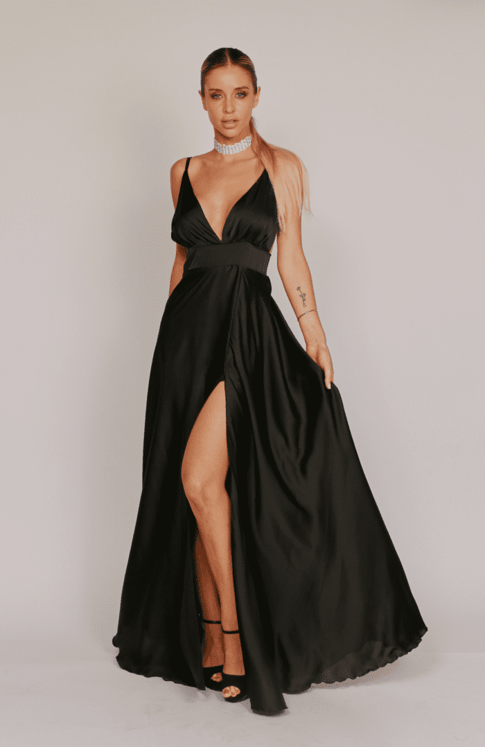 MAXI DELFINA SEDA NEGRO 05