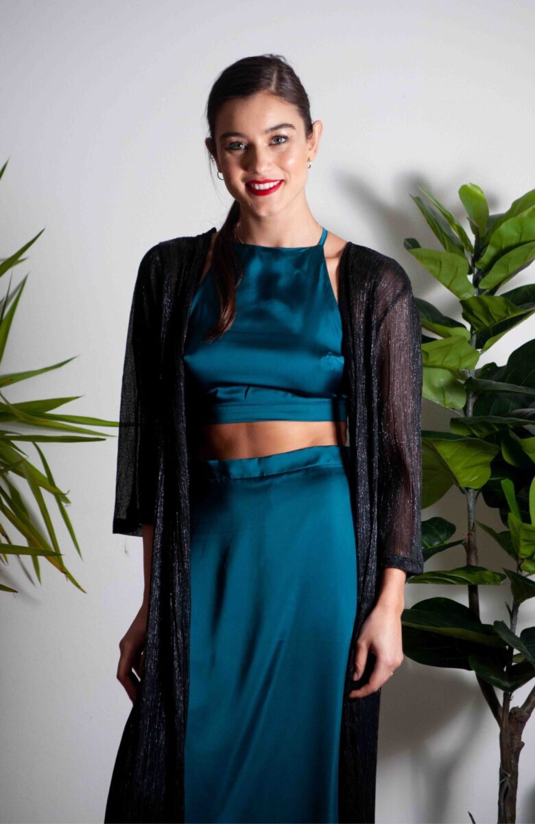 kimono maxi plisado negro 01